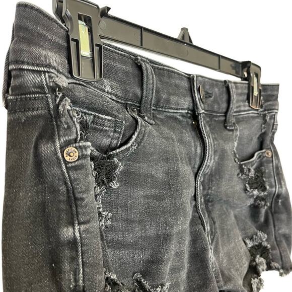 American Eagle Hi Rise Shortie Black Distressed Cut Off Goth Jean Shorts sz 6 - Picture 10 of 16